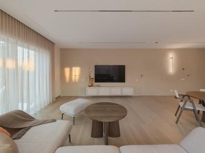 Engineered wood floors in Dunes colour, Prime grade