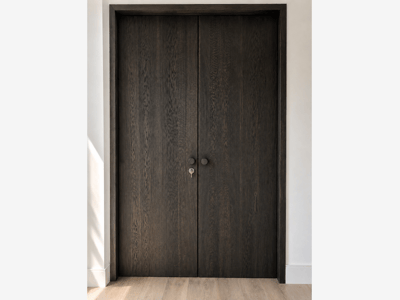 Why It’s Better to Buy Oak Doors as a Complete Ready-to-Install Set